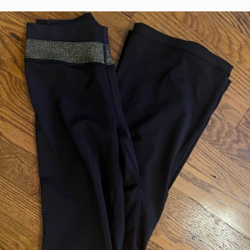 Victoria's Secret  Black Leggings - Picture 5 of 14